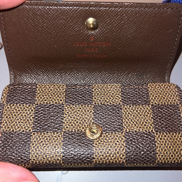Authentic Louis Vuitton Brown Damier Ebene Key Holder w/ Dust Bag & Box - Picture 6 of 12